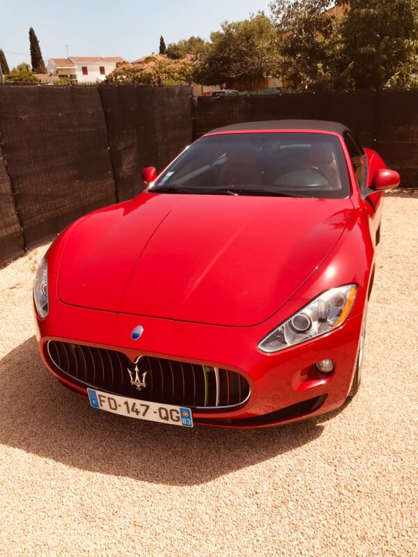 Maserati grand cabrio 2011 – Image 4