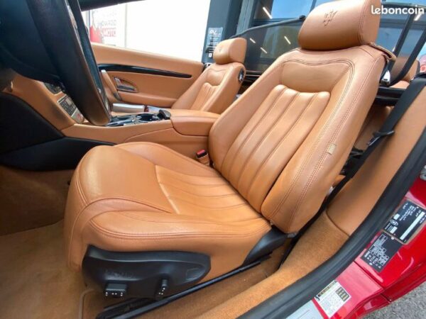 Maserati grand cabrio 2011 – Image 10