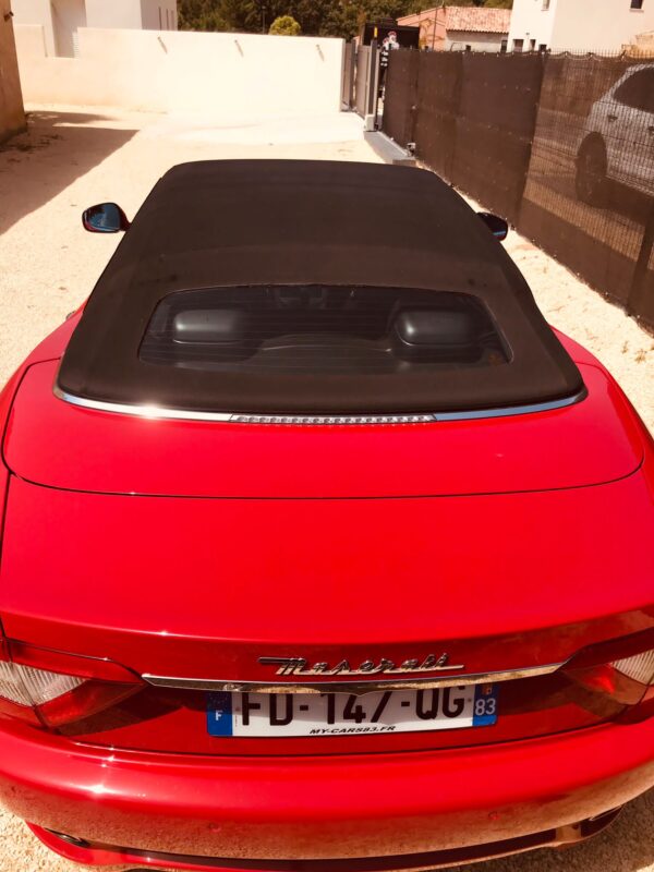 Maserati grand cabrio 2011 – Image 2