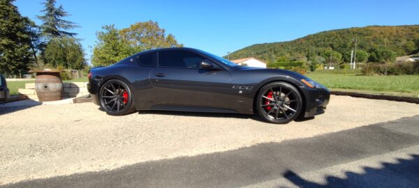 Maserati Granturimo s MC Sportline 4.7 boîte F1 full pack carbone 2010 – Image 5