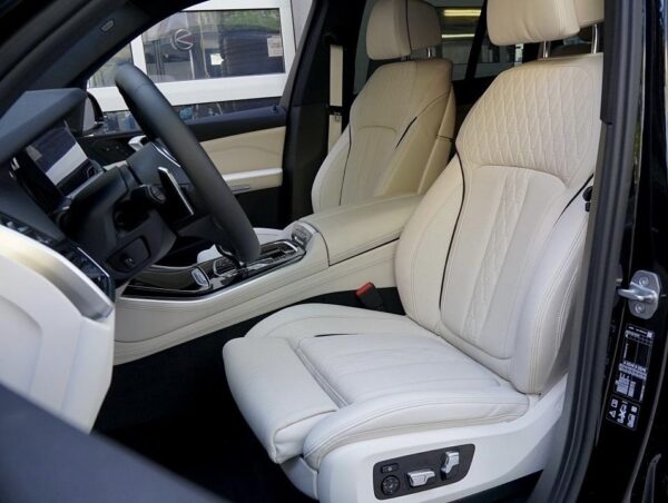 BMW X5 30 D X drive Pack M 7 places toutes options – Image 12
