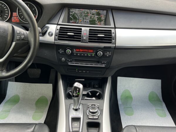 BMW X5 2012 Blanc – Image 10