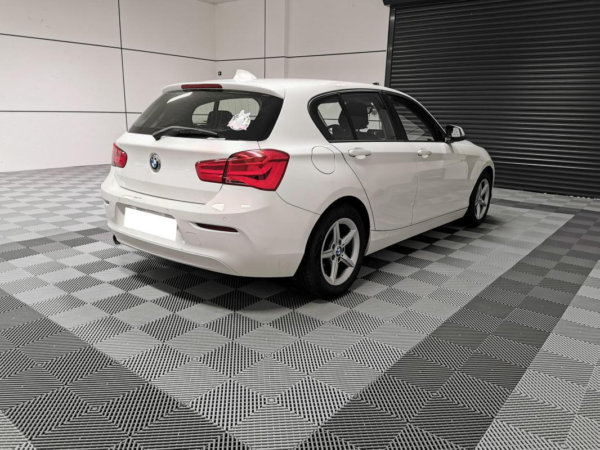 BMW série 1114d 95ch – Image 2