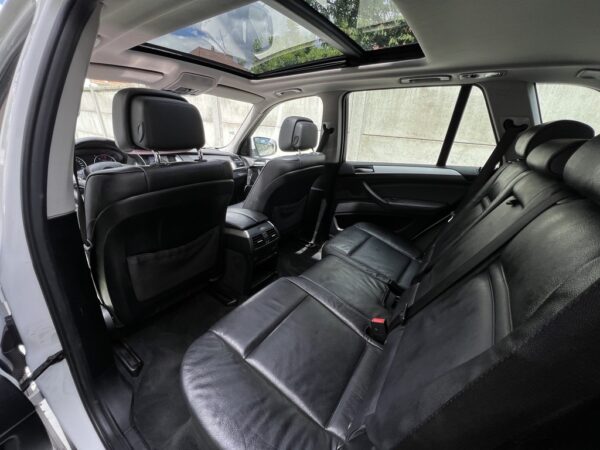 BMW X5 2012 Blanc – Image 2