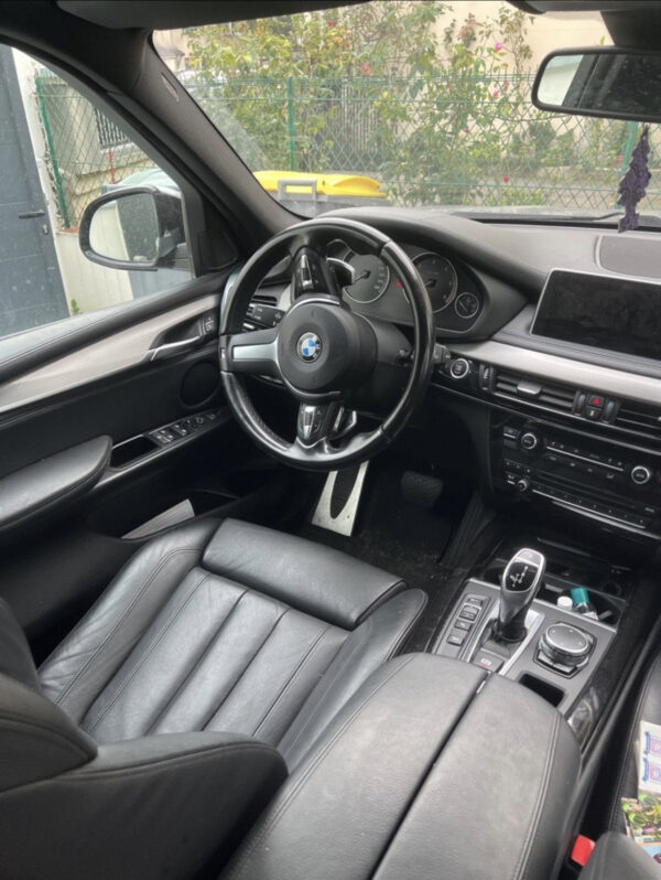 BMW X5 40d M Sport 313 CV 2017 - 7 Place - Gris – Image 4