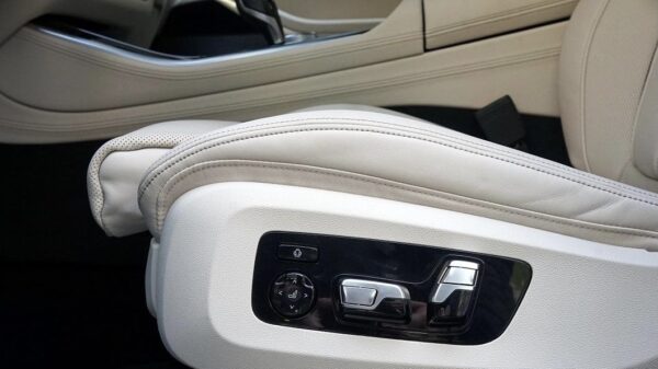 BMW X5 30 D X drive Pack M 7 places toutes options – Image 3