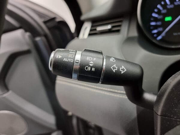 Land-Rover : Range Rover Evoque 2.2   SD4 Dynamic – Image 31