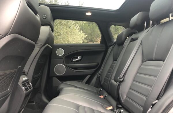Land-Rover : Range Rover Evoque 2.2  SD4 DYNAMIC BVA9 Année : 2015 – Image 8
