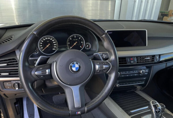 BMW X5 40d M Sport 313 CV 2017 - 7 Place - Gris – Image 15