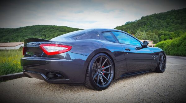 Maserati Granturimo s MC Sportline 4.7 boîte F1 full pack carbone 2010 – Image 2