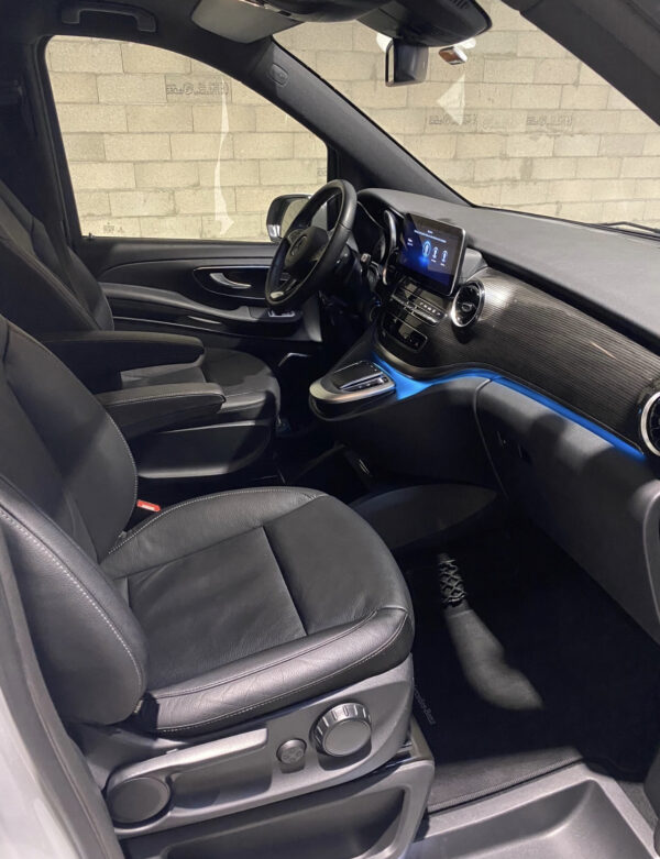 Mercedes Classe V 250d 2020 blanc – Image 5