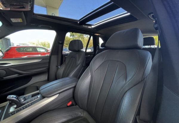 BMW X5 40d M Sport 313 CV 2017 - 7 Place - Gris – Image 10