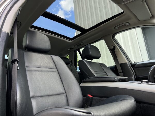 BMW X5 2012 Blanc – Image 16