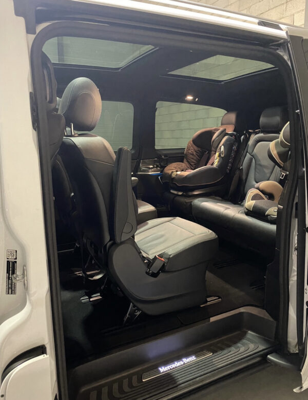 Mercedes Classe V 250d 2020 blanc – Image 7