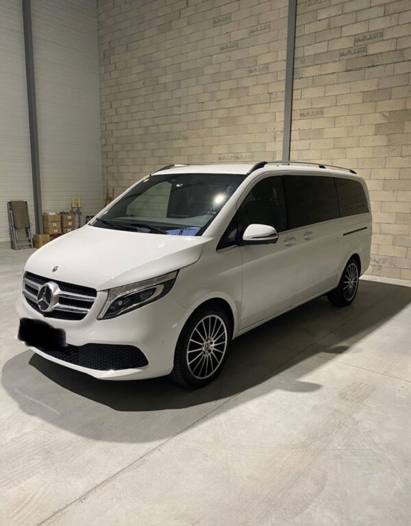 Mercedes Classe V 250d 2020 blanc – Image 14