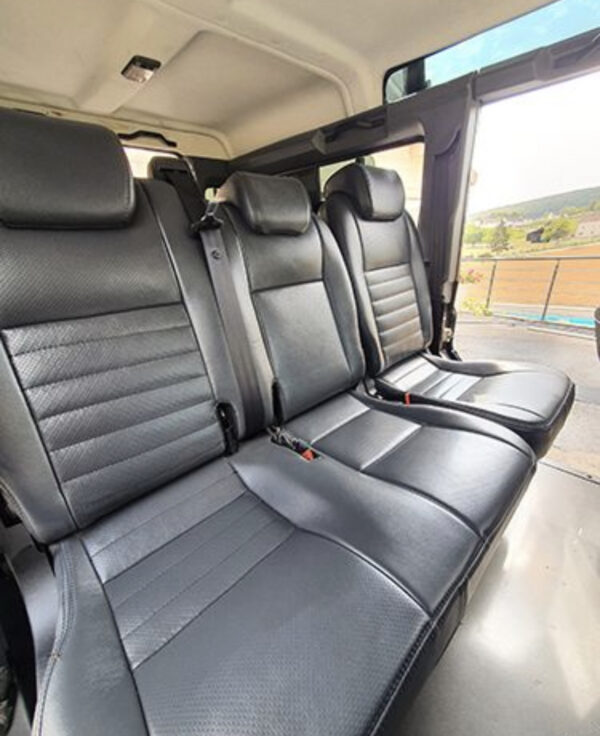 Land Rover Defender 110 Station Wagon de 2010 (PUMA), – Image 6