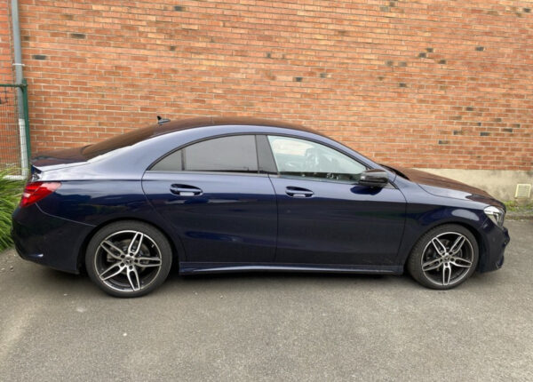 Mercedes Benz CLA 2017 Bleu – Image 9